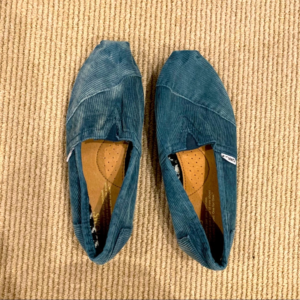 TOMS blue corduroy slip-ons